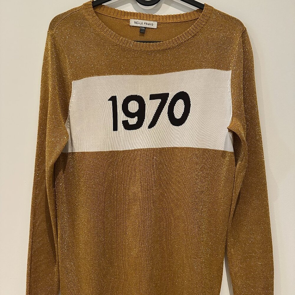 Bella Freud '1970' Metallic Sweater – Iconic Design in Gold